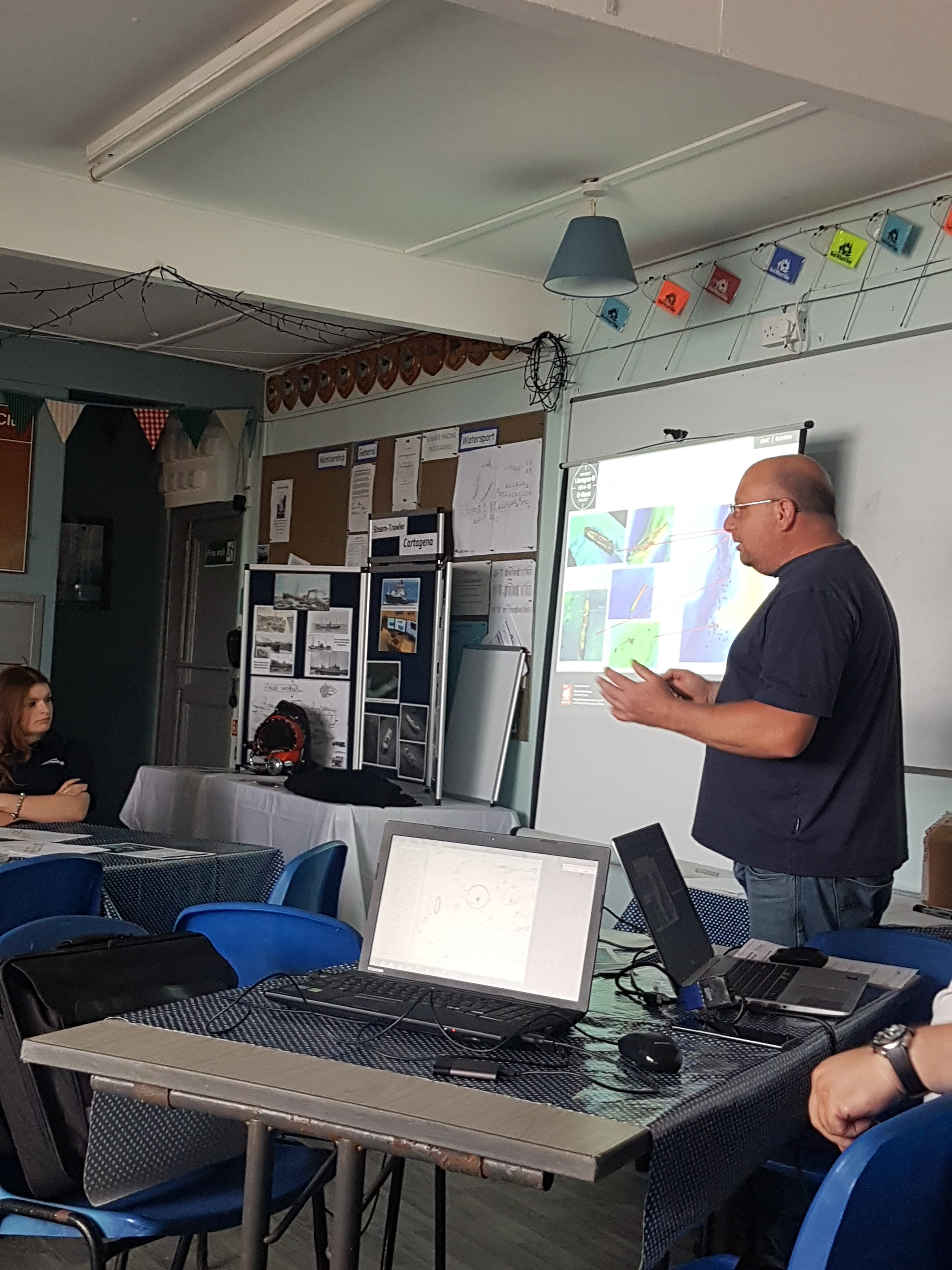 Dr Michael Roberts providing a talk on 3D Multi-beam Imaging